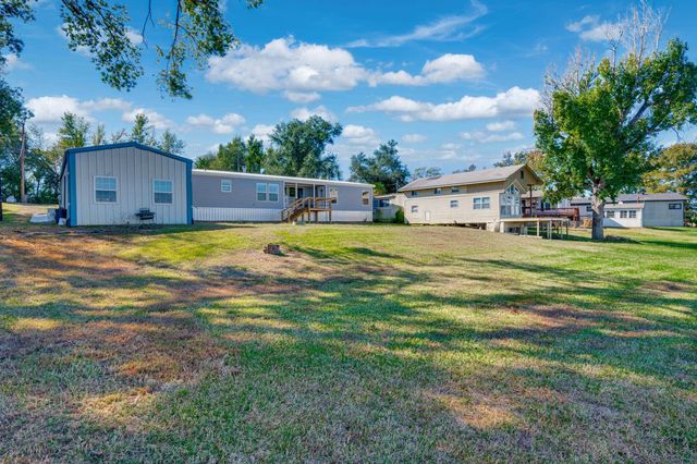 21903 Boles Rd., Frankston, TX 75763