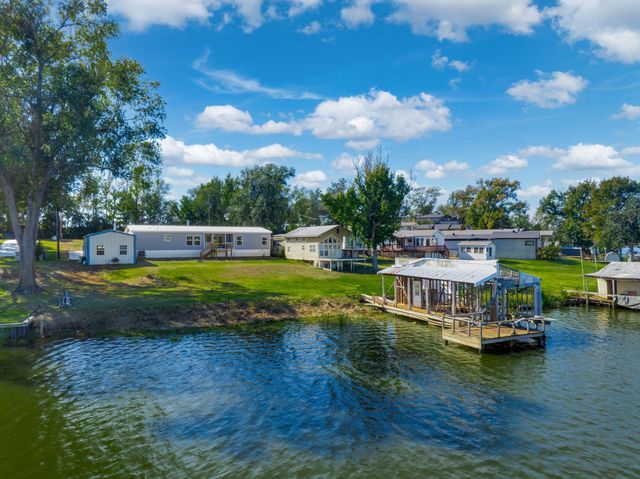 21903 Boles Rd., Frankston, TX 75763