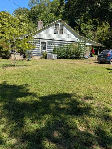1260 Hillcrest Road, Dickson, TN 37055