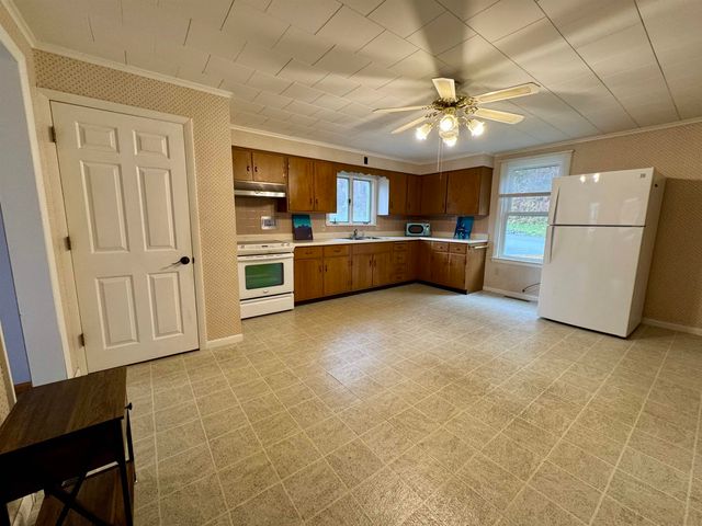 173 Pleasant Street, Williamstown, VT 05679