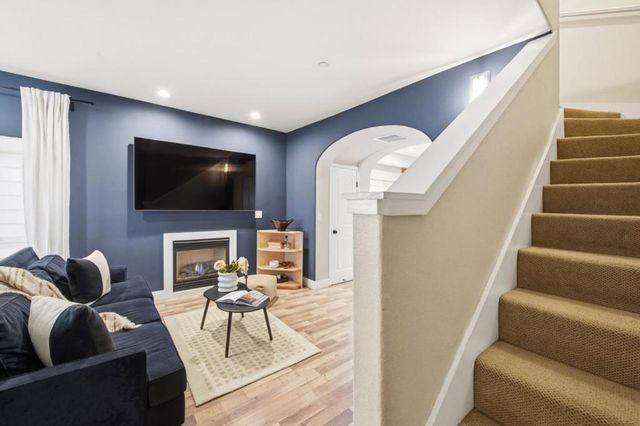 18 S 21st Street 100, San Jose, CA 95116