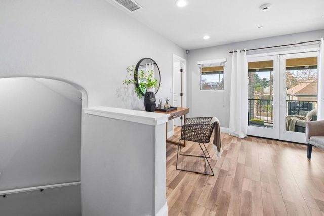 18 S 21st Street 100, San Jose, CA 95116