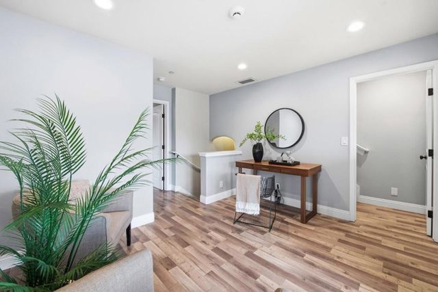 18 S 21st Street 100, San Jose, CA 95116