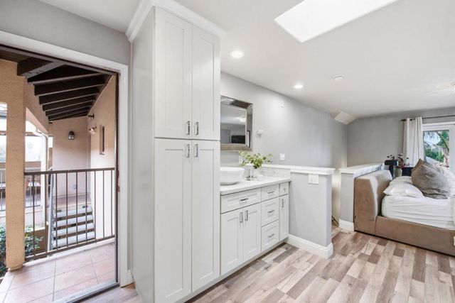 18 S 21st Street 100, San Jose, CA 95116