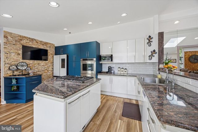 3 ETON RD, Yardley, PA 19067