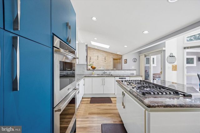 3 ETON RD, Yardley, PA 19067