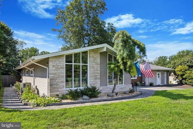 3 ETON RD, Yardley, PA 19067