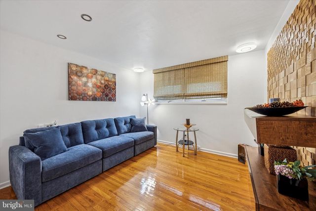 3 ETON RD, Yardley, PA 19067