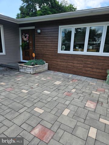 3 ETON RD, Yardley, PA 19067