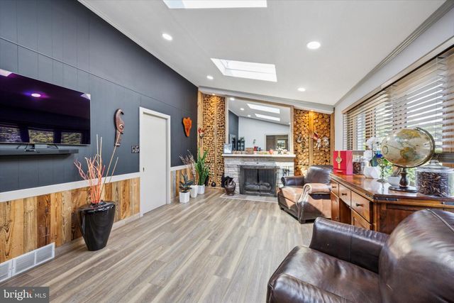3 ETON RD, Yardley, PA 19067