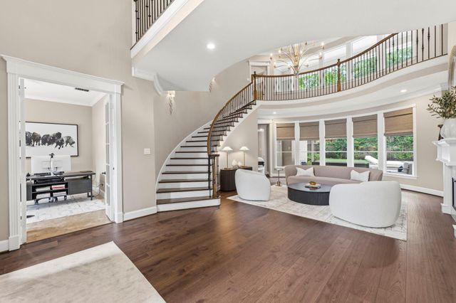 30 Freestone Place, The Woodlands, TX 77382