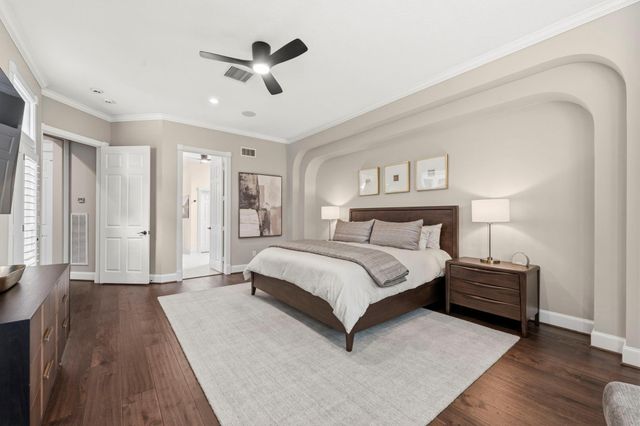 30 Freestone Place, The Woodlands, TX 77382