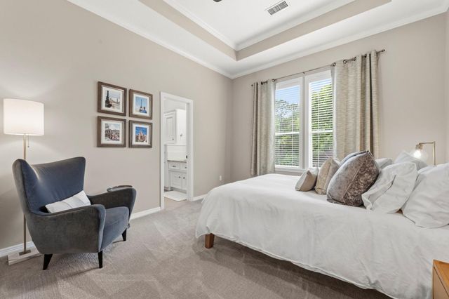 30 Freestone Place, The Woodlands, TX 77382