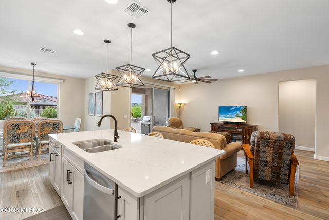 11485 N Desert Calico Loop, Tucson, AZ 85742