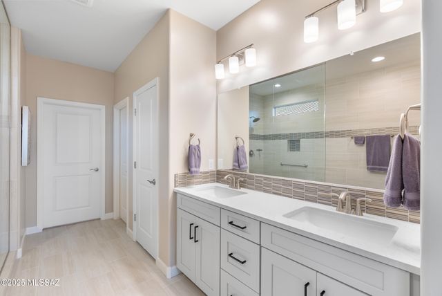 11485 N Desert Calico Loop, Tucson, AZ 85742