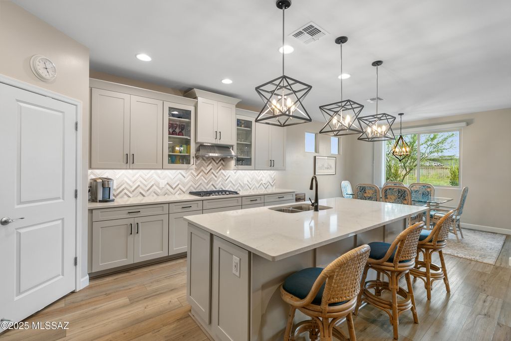 11485 N Desert Calico Loop, Tucson, AZ 85742