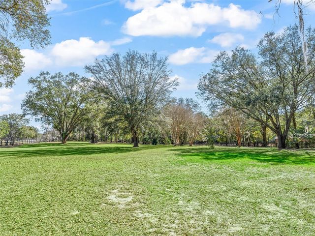 7368 NW 14TH STREET, Ocala, FL 34482