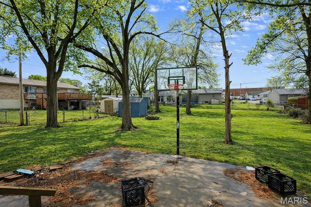 713 Plaza Drive, O'fallon, MO 63366