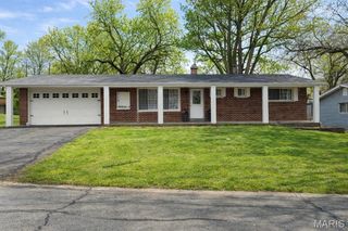 713 Plaza Drive, O'fallon, MO 63366