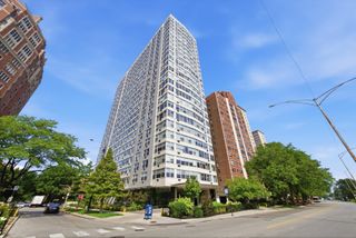 3900 N Lake Shore Drive 4B, Chicago, IL 60613