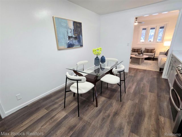 20916 Pinecrest Street, Taylor, MI 48180