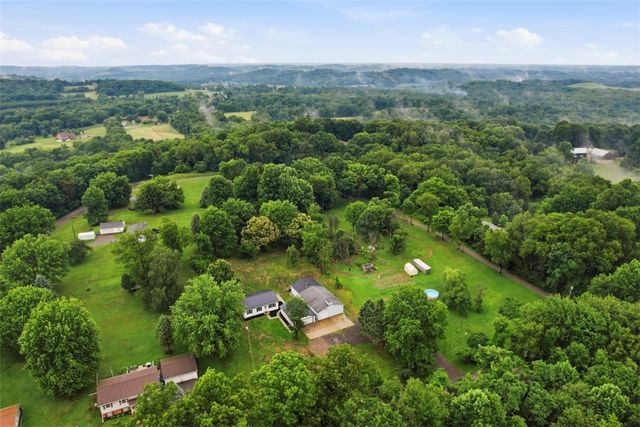121 Kyle Rd, Middlesex Twp, PA 16059