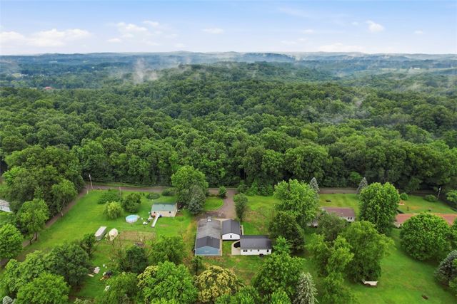 121 Kyle Rd, Middlesex Twp, PA 16059