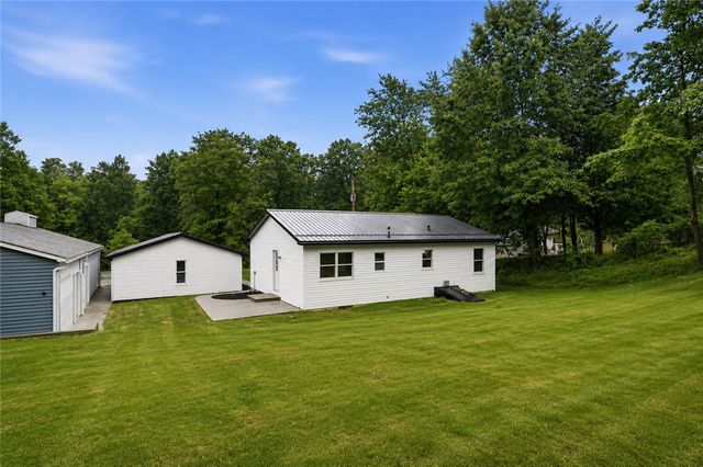 121 Kyle Rd, Middlesex Twp, PA 16059