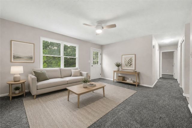121 Kyle Rd, Middlesex Twp, PA 16059