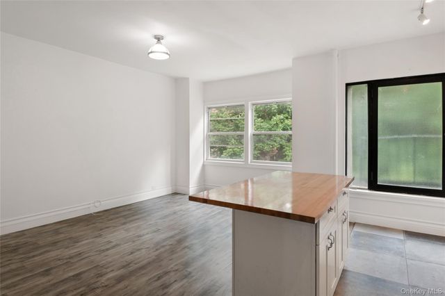 1068 Walton Avenue, Bronx, NY 10452