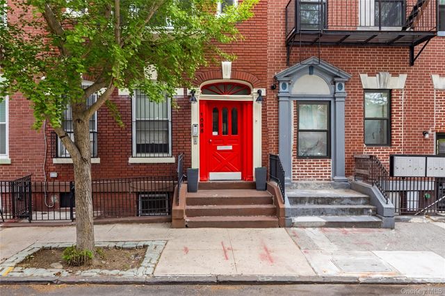 1068 Walton Avenue, Bronx, NY 10452