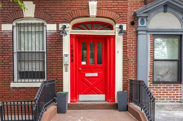 1068 Walton Avenue, Bronx, NY 10452