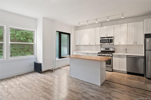 1068 Walton Avenue, Bronx, NY 10452