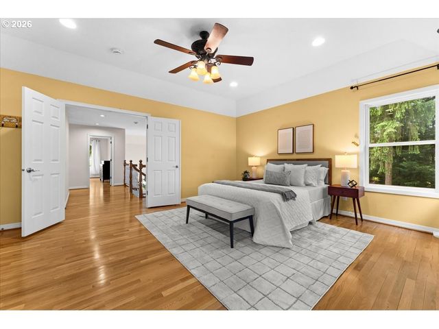 5008 HARTFORD Pl, Lake Oswego, OR 97035