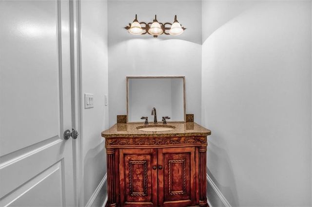115 MOUNT PARAN Ridge, Atlanta, GA 30327