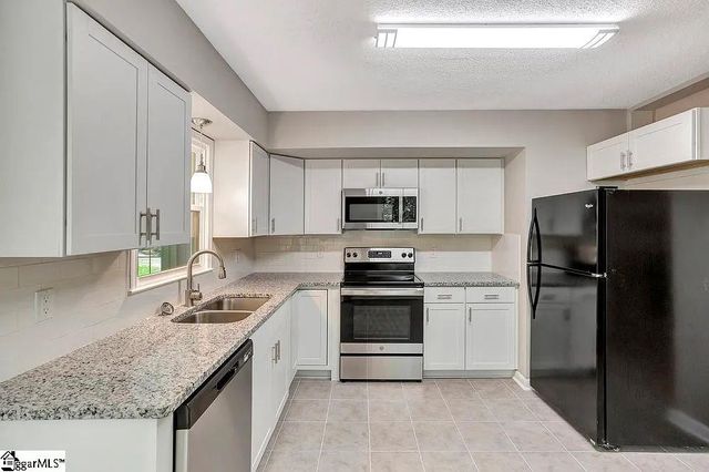 206 Pecan Drive, Westminster, SC 29693