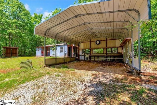 206 Pecan Drive, Westminster, SC 29693