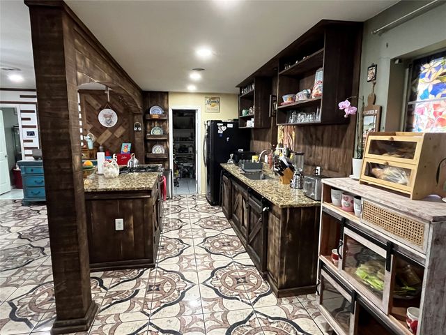 8530 Triton Lane, Dallas, TX 75227