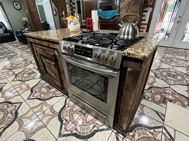 8530 Triton Lane, Dallas, TX 75227