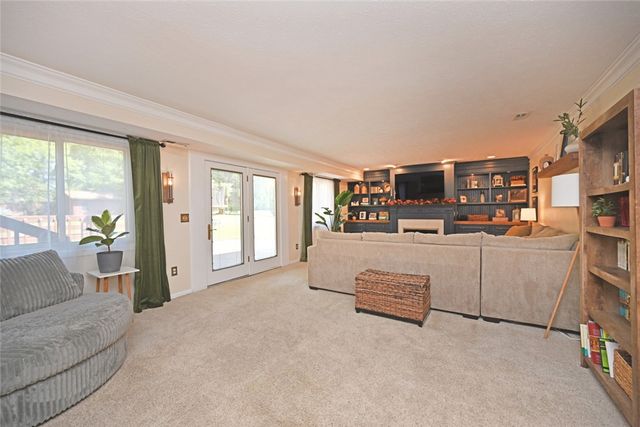 1065 Wilderness Bluff, Tipp City, OH 45371