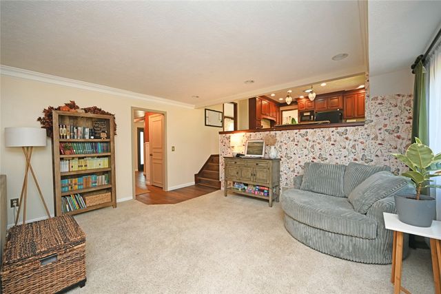 1065 Wilderness Bluff, Tipp City, OH 45371