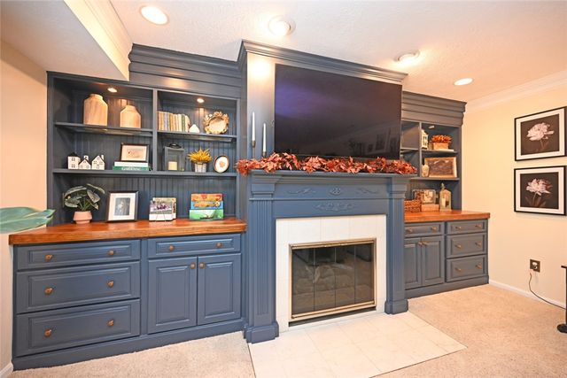 1065 Wilderness Bluff, Tipp City, OH 45371