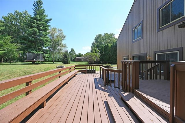 1065 Wilderness Bluff, Tipp City, OH 45371