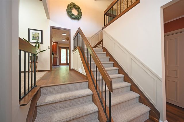 1065 Wilderness Bluff, Tipp City, OH 45371