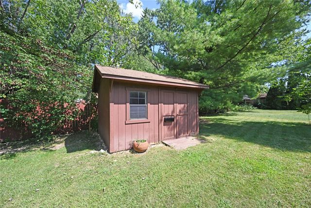 1065 Wilderness Bluff, Tipp City, OH 45371