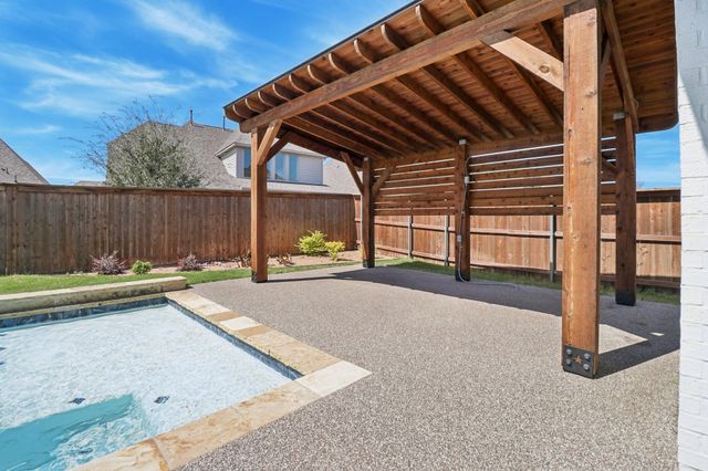 1812 Cypress Gap Trail, Mansfield, TX 76063