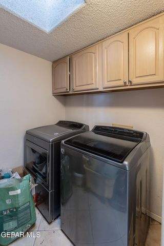 432 RIO ESTANCIA Drive, El Paso, TX 79932