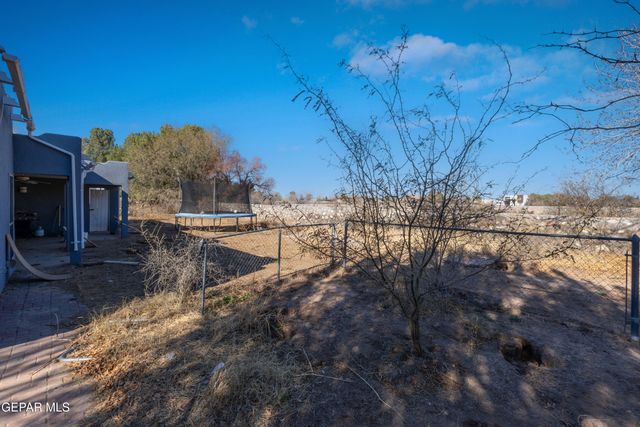 432 RIO ESTANCIA Drive, El Paso, TX 79932