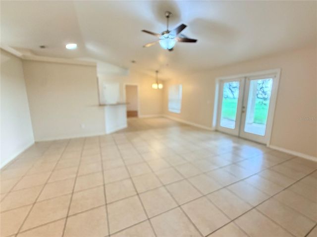 10438 VISTA PINES LOOP, Clermont, FL 34711