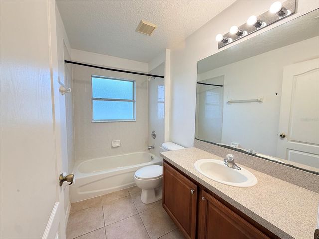 10438 VISTA PINES LOOP, Clermont, FL 34711
